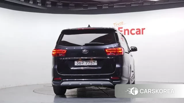 Kia The New Carnival id 2971365 из Кореи 14