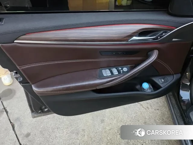 BMW 5 Series (G30) 2019 Серый из Кореи, фото 6