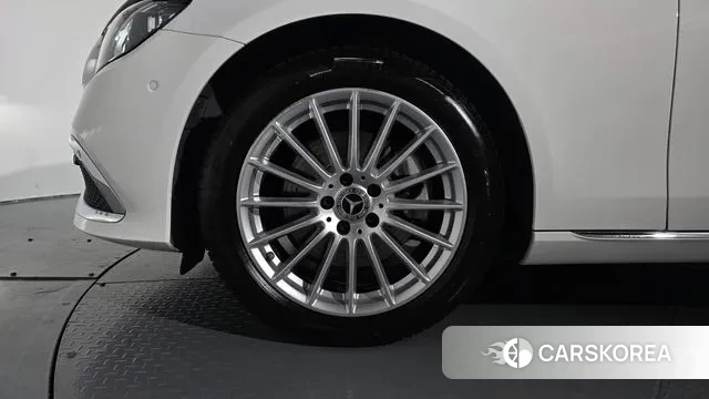 Mercedes-Benz E-Class W213 id 3027312 из Кореи 14