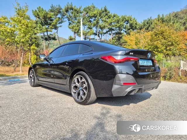 BMW i4 id 3334352 из Кореи 14