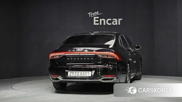 Hyundai The New Grandeur IG Hybrid id 3892324 из Кореи 14