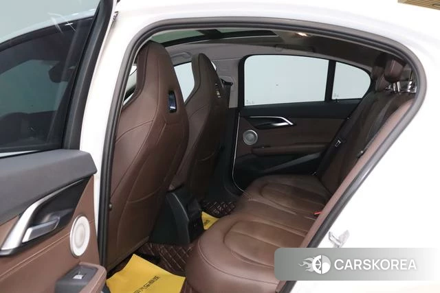 BMW 1 series id 4275757 из Китая 14