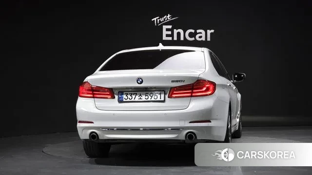 BMW 5 Series (G30) id 3469765 из Кореи 14