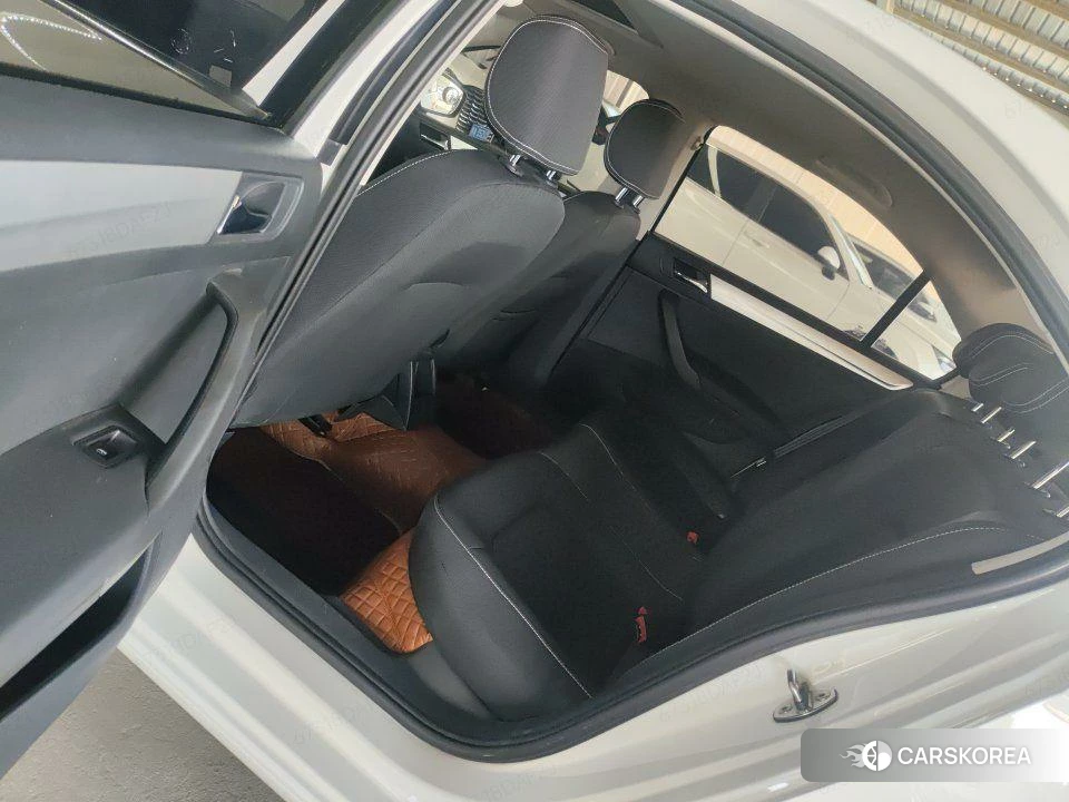 Skoda Xin Rui 2022 Белый из Китая, фото 4