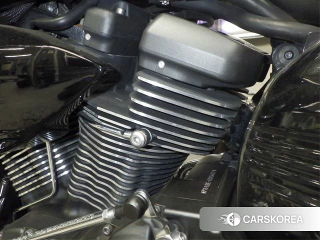 Engine photo