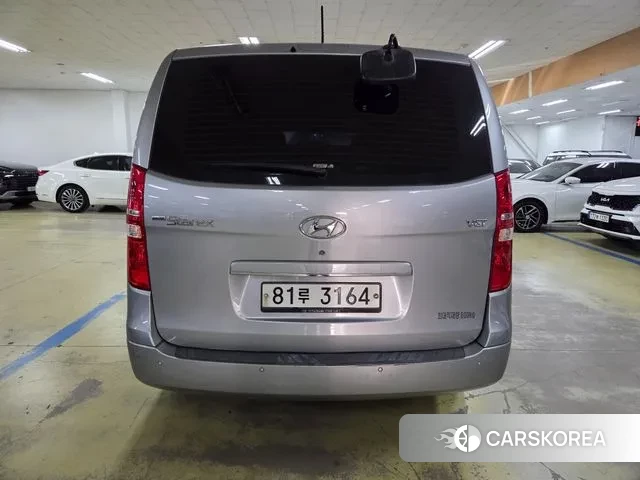 Hyundai The New Grand Starex id 3448876 из Кореи 14