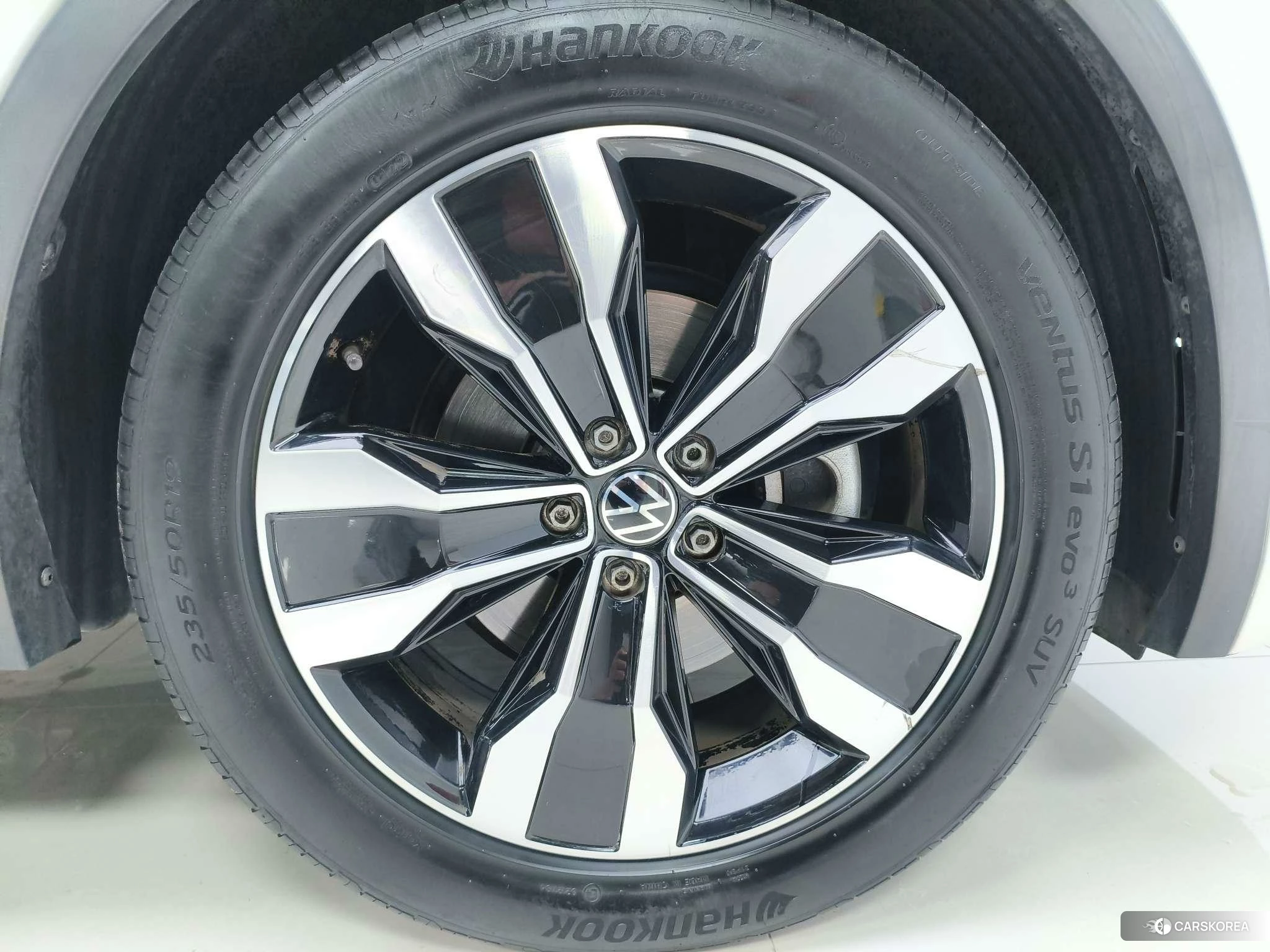 Volkswagen Tiguan L id 4498609 из Китая 20