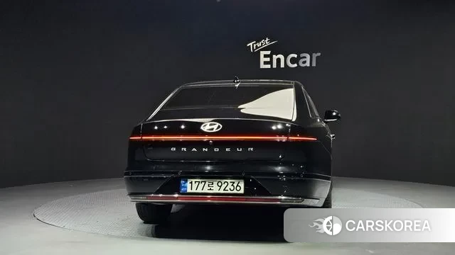 Hyundai Grandeur (GN7) id 2889372 из Кореи 14