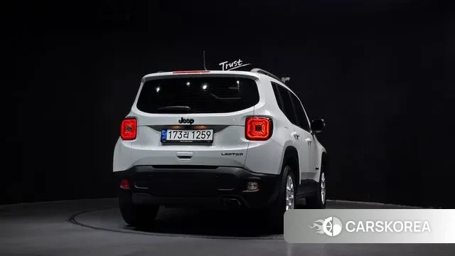 Jeep Renegade id 3760030 из Кореи 14