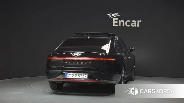 Hyundai Grandeur (GN7) id 3400514 из Кореи 14