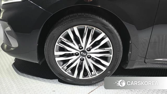 Kia K7 Premier Hybrid id 4245066 из Кореи 30