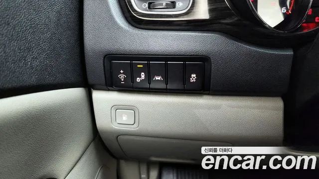 Kia The New Carnival id 2641026 из Кореи 14