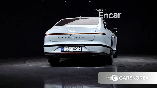 Hyundai Grandeur (GN7) id 3426119 из Кореи 14