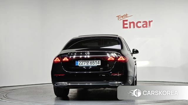 Mercedes-Benz E-Class W214 id 4308163 из Кореи 28
