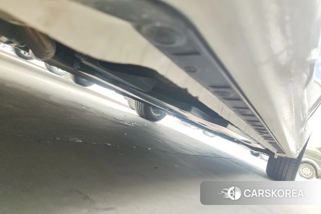 Toyota Corolla dual engine E+ id 4328963 из Китая 11