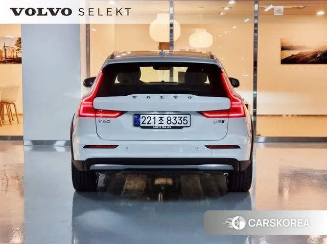 Volvo V60 Cross-Country 2nd Generation id 3426137 из Кореи 14