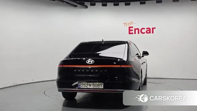 Hyundai Grandeur (GN7) id 3299699 из Кореи 14