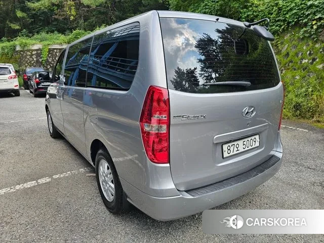 Hyundai The New Grand Starex id 3235924 из Кореи 13