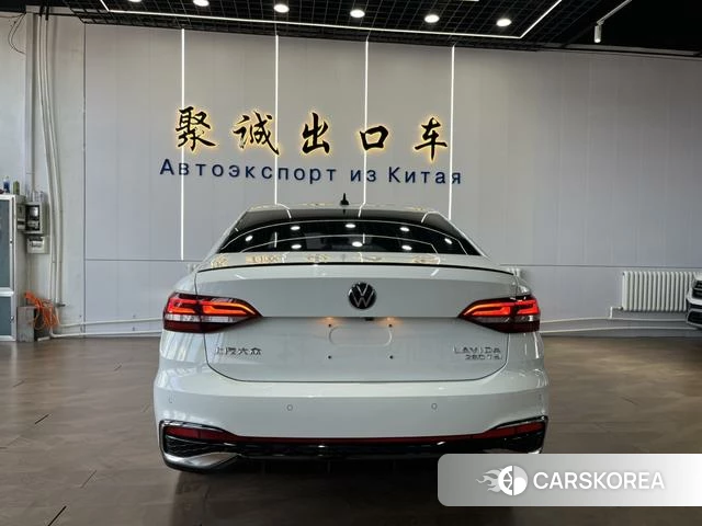 Volkswagen Lavida 2022 Белый из Китая, фото 4
