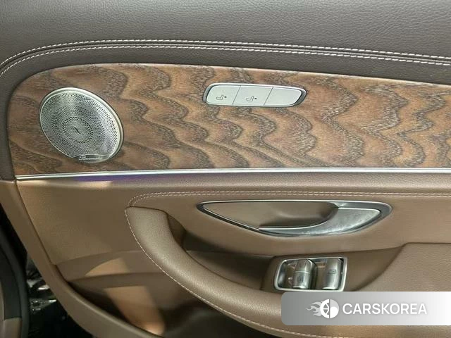 Mercedes-Benz E-class id 4257162 из Китая 12