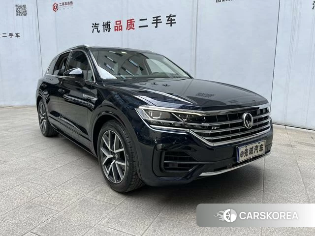 Volkswagen Touareg id 4272761 из Китая 13