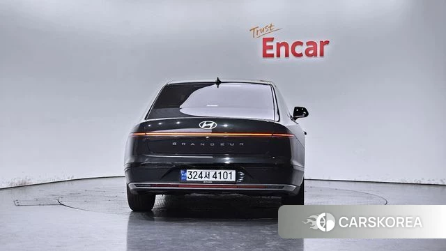 Hyundai Grandeur Hybrid (GN7) id 4488565 из Кореи 24