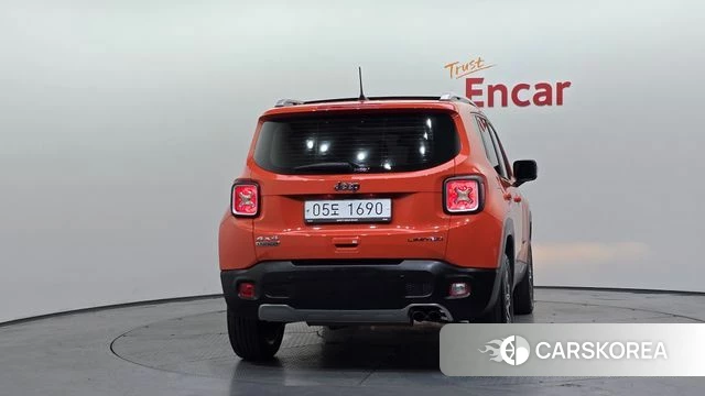 Jeep Renegade id 4770541 из Кореи 28