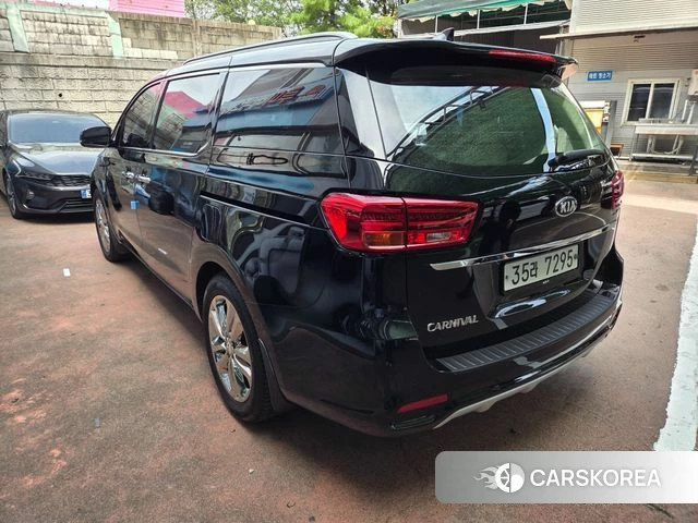 Kia The New Carnival 2019 Черный из Кореи, фото 4