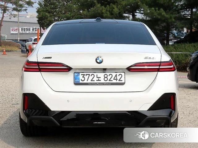 BMW 5 Series (G60) id 3857297 из Кореи 14