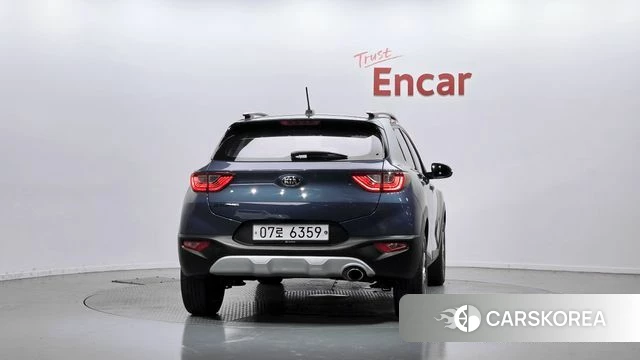 Kia Stonic id 4765475 из Кореи 14