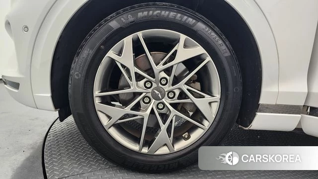 Genesis GV70 id 3832717 из Кореи 14