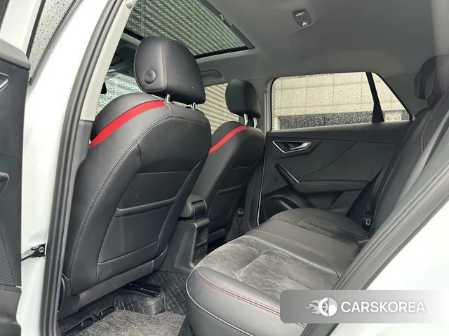 Audi Q2L id 4307486 из Китая 13