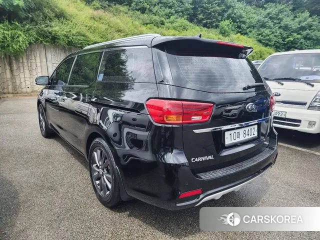 Kia The New Carnival id 3041995 из Кореи 14