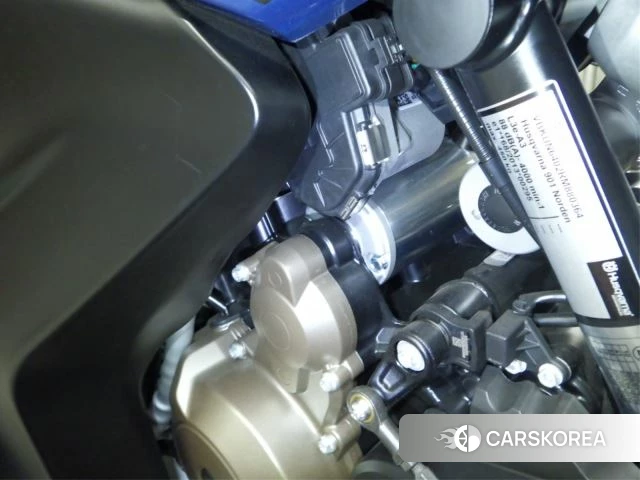 Engine photo