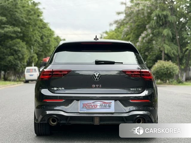 Volkswagen Golf GTI 2022 Черный из Китая, фото 4