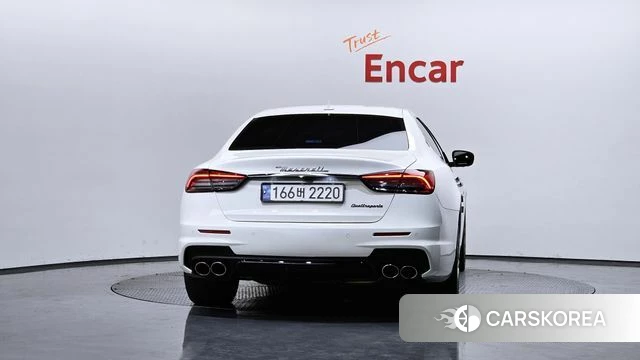 Maserati Quattroporte id 3886414 из Кореи 14