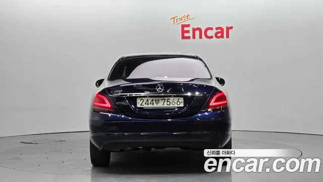 Mercedes-Benz C-Class W205 id 2285446 из Кореи 14