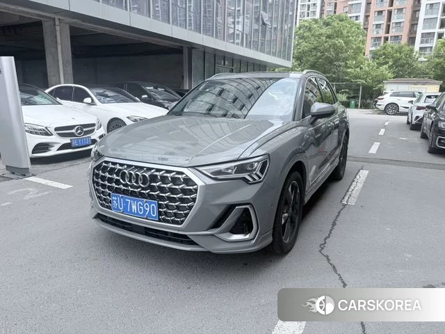 Audi Q3 2024 Темно-серый из Китая, фото 4