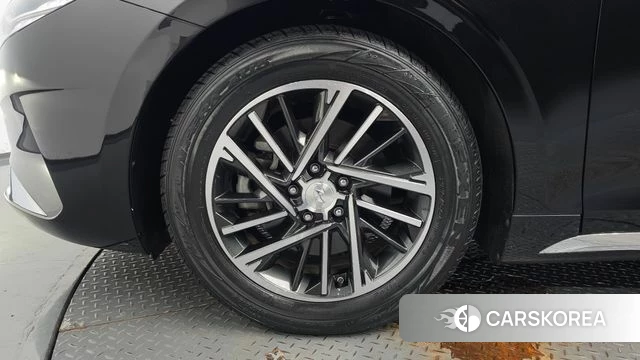 Hyundai The New Grandeur IG id 4923409 из Кореи 28