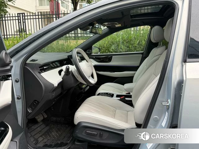 Honda e: NP2 Pole Pai 2 2025 Серебристо-серый из Китая, фото 4