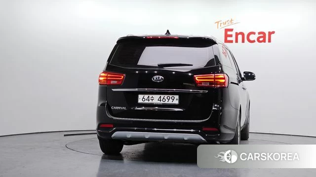 Kia The New Carnival id 3828880 из Кореи 14