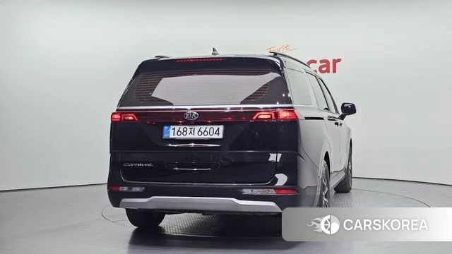 Kia Carnival 4th generation id 4224603 из Кореи 24