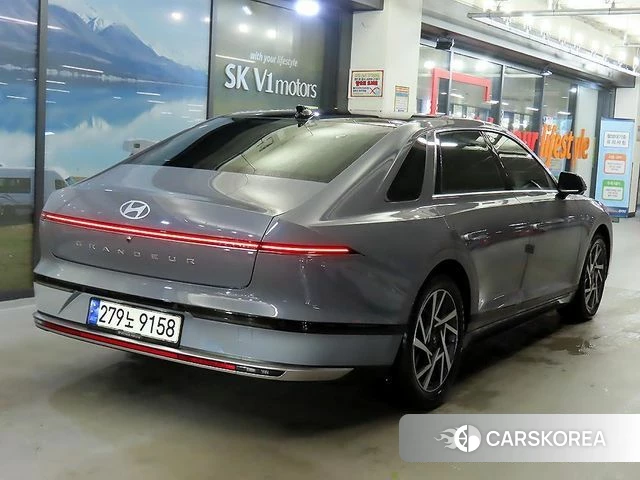 Hyundai Grandeur (GN7) id 4602798 из Кореи 14