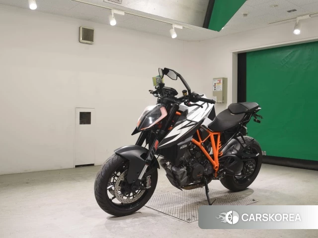 KTM 1290 SUPER DUKE R 2019 из Японии, фото 4
