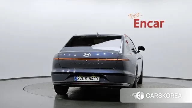 Hyundai Grandeur (GN7) id 3236940 из Кореи 14