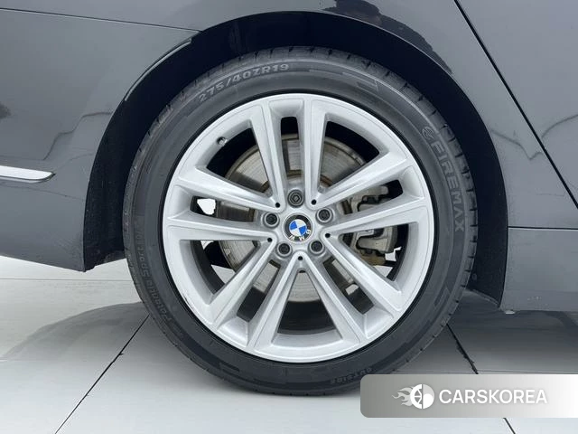 BMW 7 series id 4253285 из Китая 21