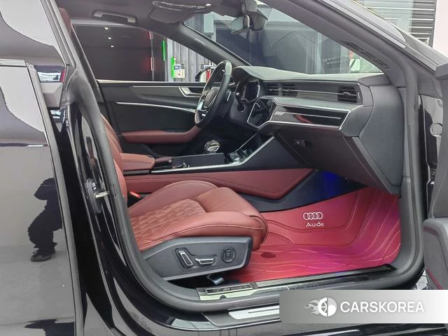 Audi A7L id 4265996 из Китая 13