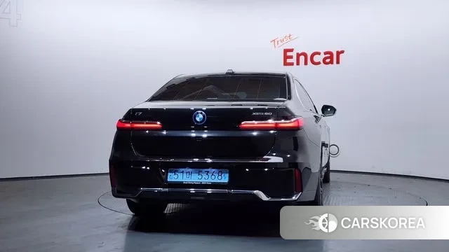 BMW i7 (G70) id 3670241 из Кореи 14