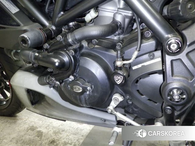 Engine photo