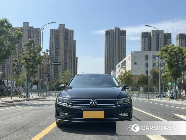 Volkswagen Magotan 2022 Черный из Китая, фото 4